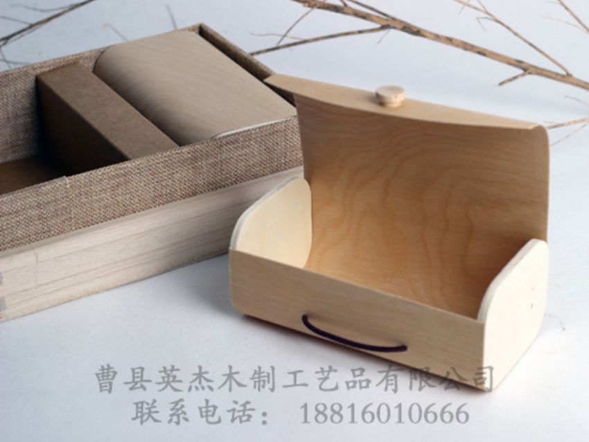 點(diǎn)擊查看詳細(xì)信息<br>標(biāo)題：木制茶葉盒 閱讀次數(shù)：919