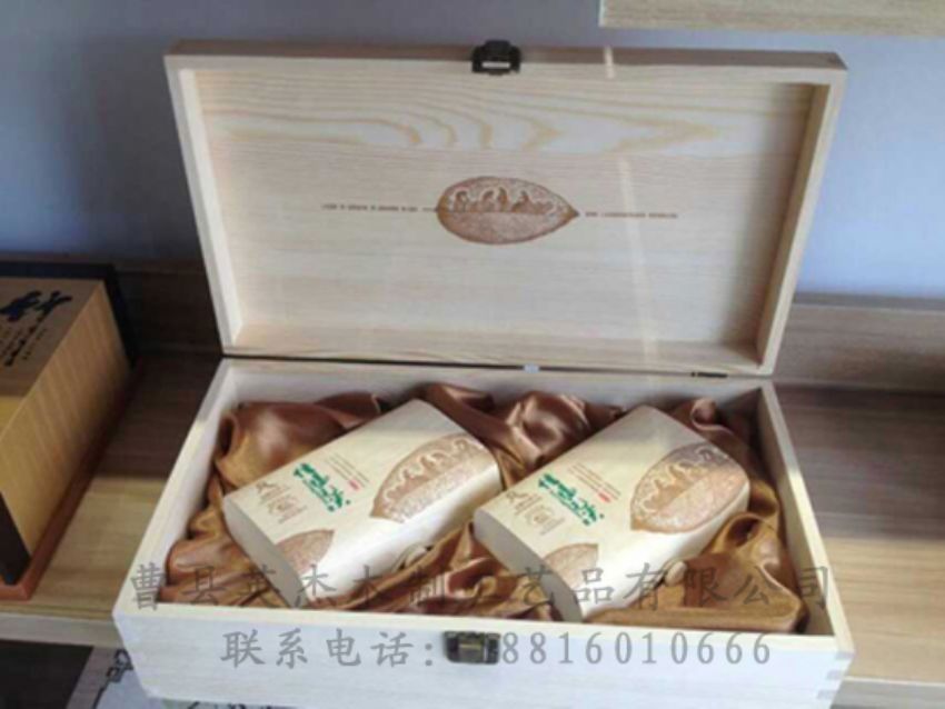 點擊查看詳細信息<br>標(biāo)題：竹木茶葉盒 閱讀次數(shù)：902