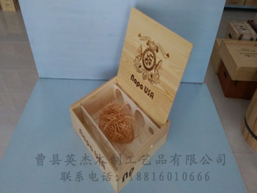 點(diǎn)擊查看詳細(xì)信息<br>標(biāo)題：木制紅酒盒 閱讀次數(shù)：901