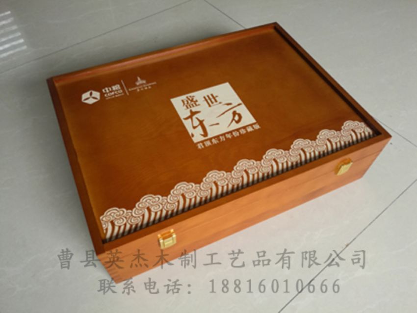 點(diǎn)擊查看詳細(xì)信息<br>標(biāo)題：木制紅酒盒 閱讀次數(shù)：850